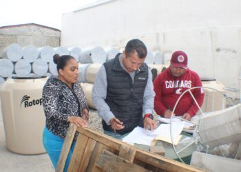 Entrega Municipio más de 5 mil tinacos con subsidio