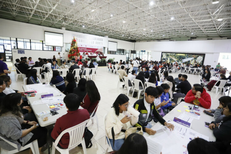 Participan estudiantes de la Universidad Tecnológica de Tamaulipas Norte en “Maratón Emprende y Transforma”