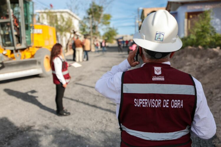 Supervisa Peña Ortiz pavimentación hidráulica de 2.2 MDP