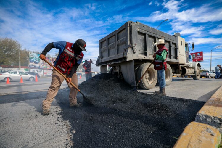 Rehabilita Gobierno de Reynosa asfalto en crucero