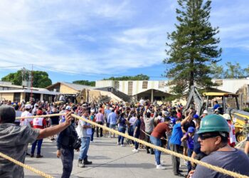 Dan de alta a Aria, menor lesionada en el derrumbe de iglesia en Madero. Foto de Tania Villanueva para EnUn2x3