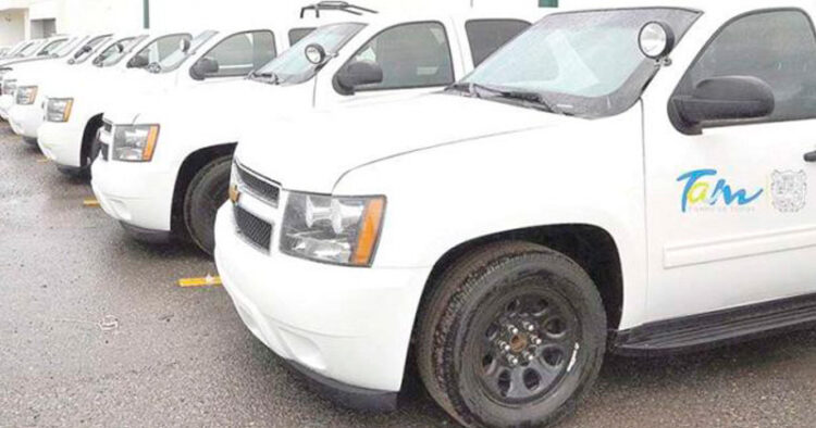 Venden 6 vehículos como chatarra que aún servían durante sexenio panista