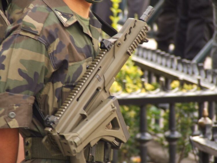 Utilizan armas de uso del Ejército en el intento de agresión a candidata de Jiménez