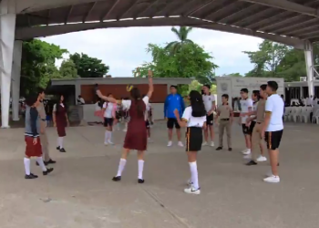 Primero la educación: AO