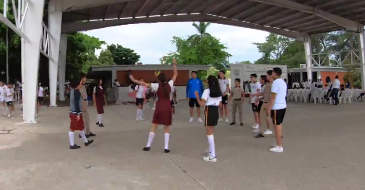 Primero la educación: AO