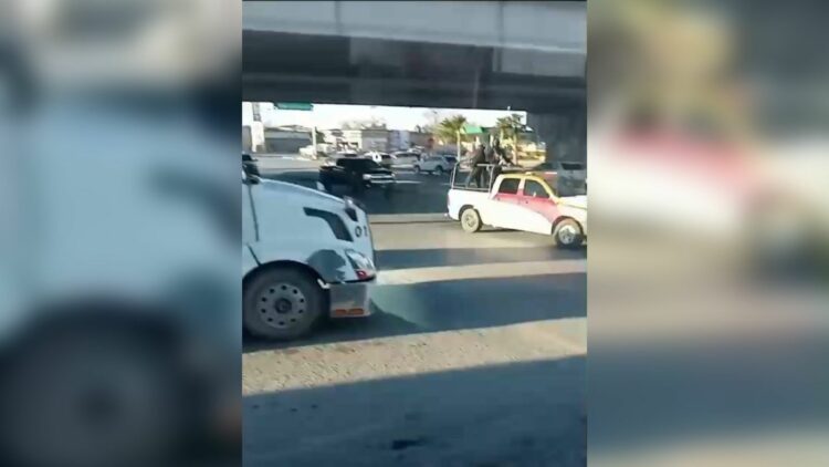 Balaceras, bloqueos y destrucción de cámaras de vigilancia en Reynosa
