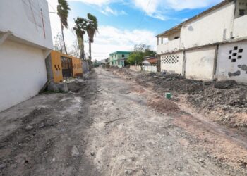 Mejora bienestar de familias pavimentación de 4.6 MDP de Peña Ortiz