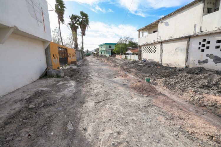 Mejora bienestar de familias pavimentación de 4.6 MDP de Peña Ortiz