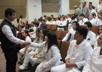 Plantean nuevos proyectos para la Facultad de Medicina de la UAT en Tampico