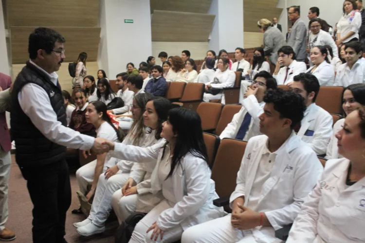 Plantean nuevos proyectos para la Facultad de Medicina de la UAT en Tampico