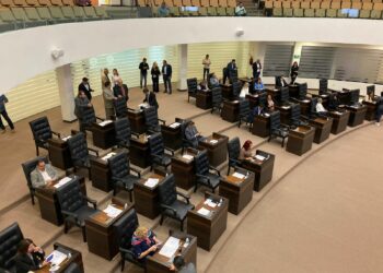 Congreso de Tamaulipas sesiona en menos de una hora para irse de vacaciones