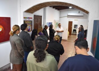 'Cosmología', una mirada al universo del pintor Manuel Lince en el Museo Histórico Reynosa