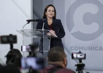 Anuncia Alcaldesa Carmen Lilia Canturosas, fecha de entrega de tarjetas bancarias a beneficiarios de beca UNE