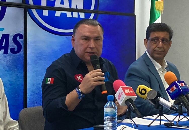 Culpa Gerardo Peña a escoltas de Noé de descuido