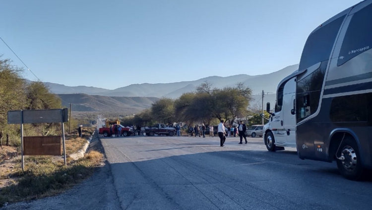 Avanza negociación con ejidatarios de Rumbo Nuevo para construcción de caseta