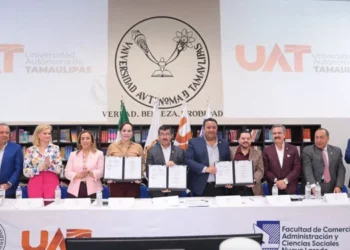 UAT y Gobierno Municipal de Nuevo Laredo firman convenio de colaboración