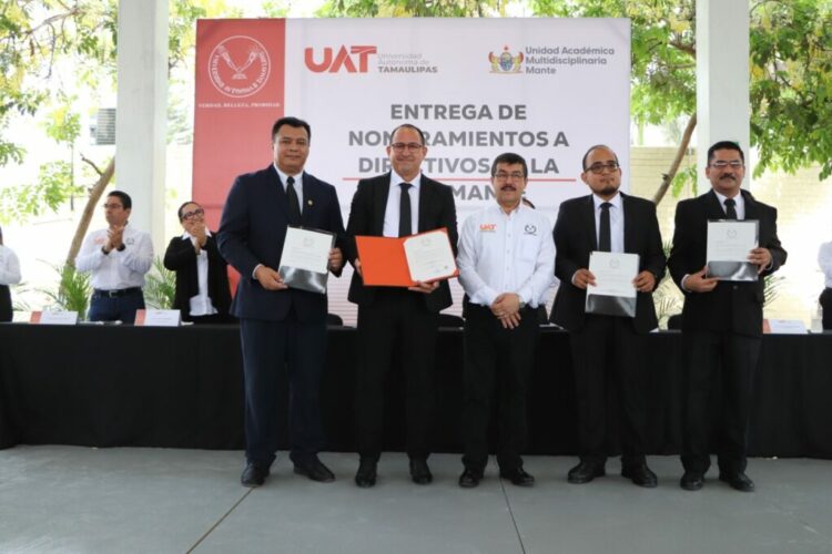 Rector de la UAT entrega nombramientos a directivos de la UAM Mante