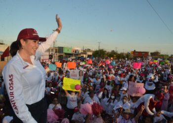 Se suman destacados priístas a proyecto de Carmen Lilia Canturosas Villareal