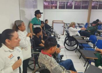 Imparten taller “Te presto mis zapatos”