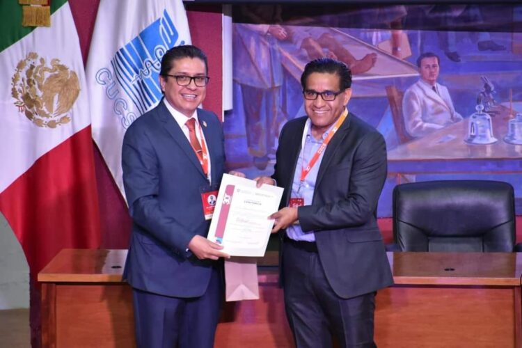 Investigador de la UAT dicta conferencia en Centro Universitario de Ciencias de la Salud de la Universidad de Guadalajara