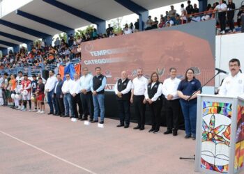 Inaugura Dámaso Anaya torneo de futbol americano de la UAT categoría intermedia