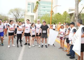 Organiza la UAT carrera pedestre a favor de asociación contra el cáncer
