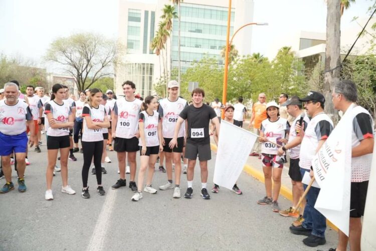 Organiza la UAT carrera pedestre a favor de asociación contra el cáncer
