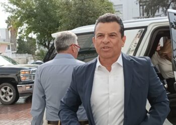 Gattás solicita nuevamente licencia