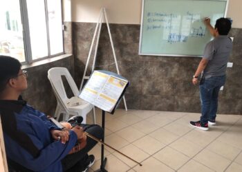 Acércate al taller de viola que ofrece el IRCA