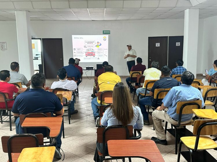 Concluyen 400 ciudadanos taller "Conducente Bien" organizado por el Gobierno de Reynosa