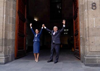 Primeras reformas se abrirán a discusión: Claudia Sheinbaum tras reunión con AMLO