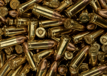 Amanece Río Bravo con enfrentamientos. Foto de Jay Rembert para Unsplash