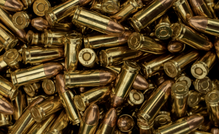 Amanece Río Bravo con enfrentamientos. Foto de Jay Rembert para Unsplash