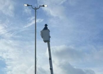 Instala Gobierno de Reynosa luminarias en carretera Reynosa-Río Bravo