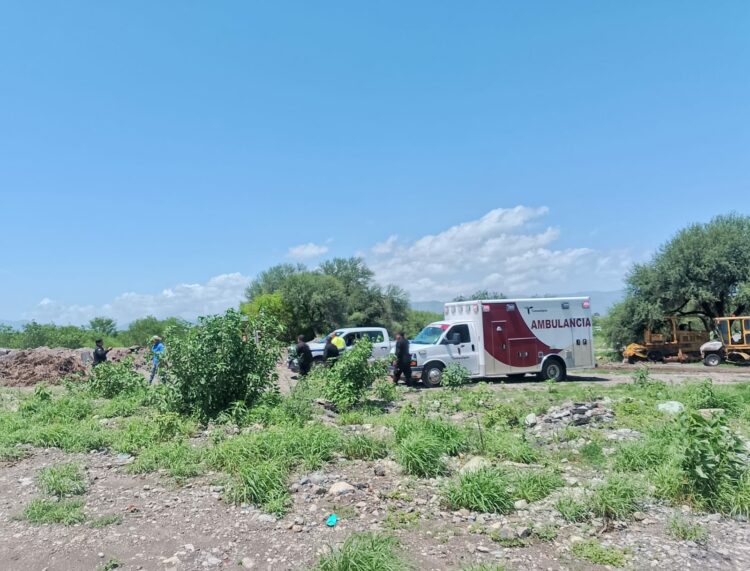 Rescatan a dos mujeres del río San Marcos | Foto: Cortesía