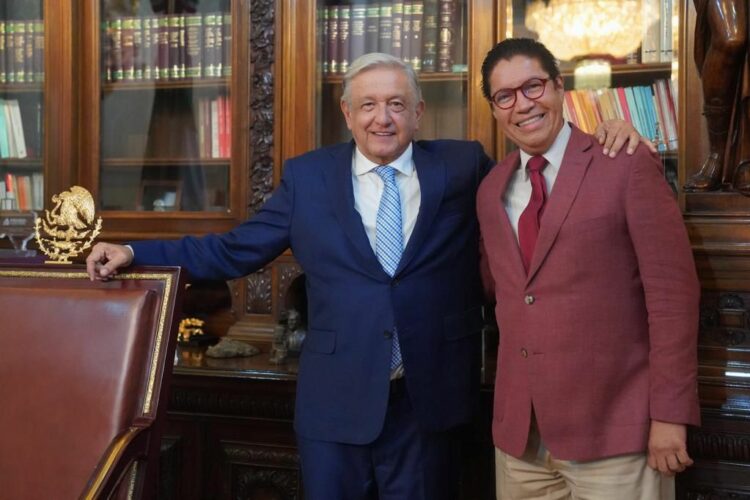 Va Rodolfo González Valderrama a Miami