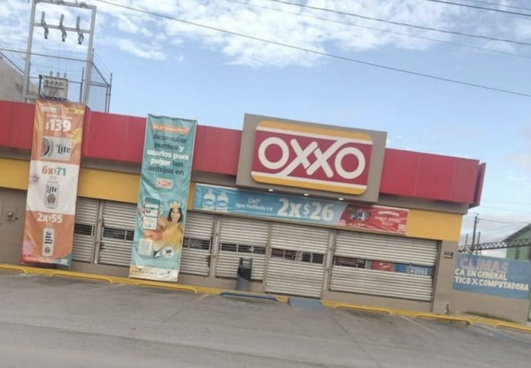 Oxxo cierra temporalmente sucursales de Nuevo Laredo por violencia. Foto tomada de Facebook