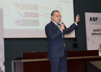 Capacita la ASF al personal administrativo y directivo de la UAT