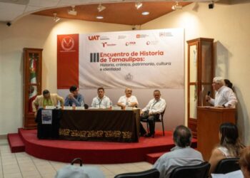 Realiza la UAT encuentro para la difusión de la historia de Tamaulipas