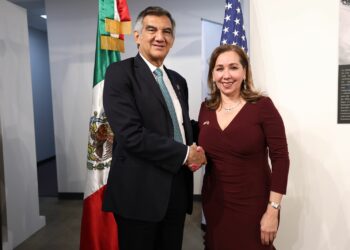 AVA se reúne con migrantes tamaulipecos en Houston. Foto Especial