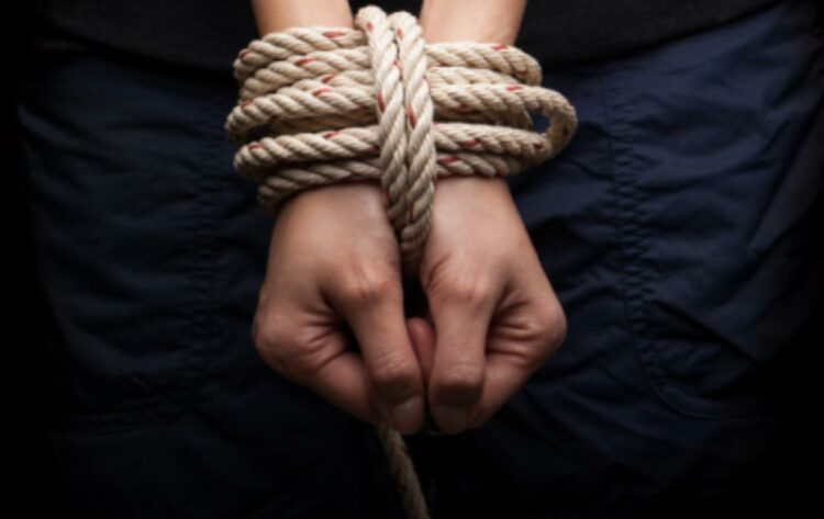 Detienen a 3 presuntos secuestradores del padre de la senadora suplente