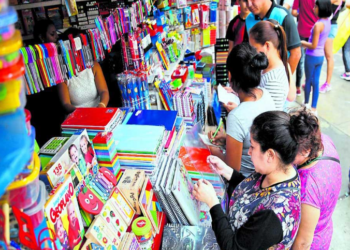 Padres de familia gastarán hasta 9 mil pesos en este regreso a clases | Foto: Web