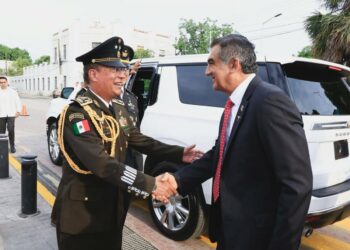 Preside Américo 177 aniversario de la gesta heroica de los Niños Héroes