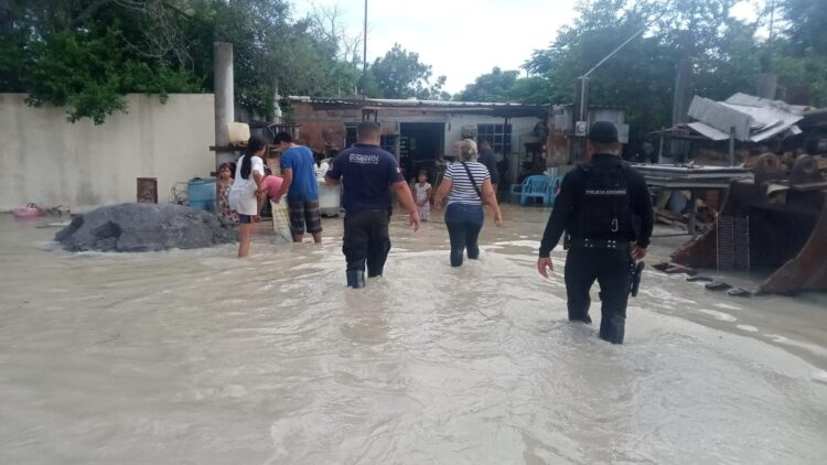 Lluvias en San Fernando afectan casas de 100 familias; son evacuadas a un albergue