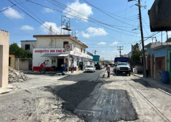 Rehabilita Gobierno de Reynosa pavimento en la calle Venustiano Carranza con 20 de Noviembre