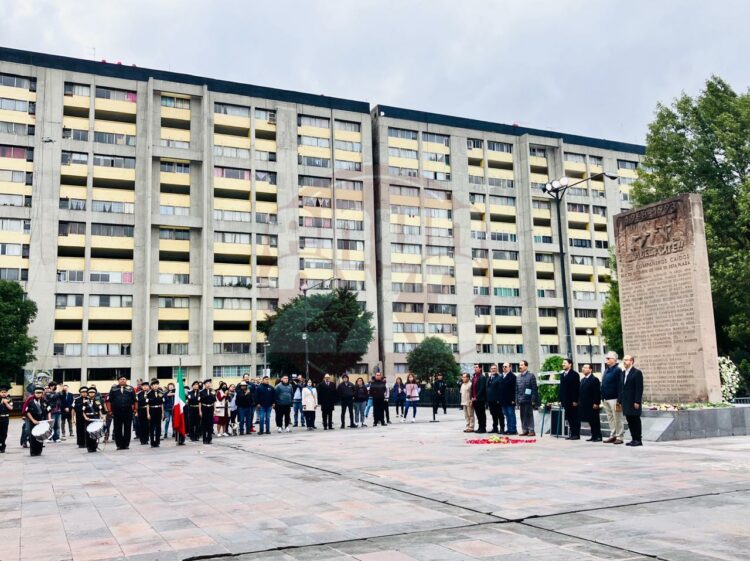 Sheinbaum ofrece disculpas públicas por masacre del 2 de Octubre; Comité del 68 agradece la medida. Foto de Tania Villanueva/EnUn2x3