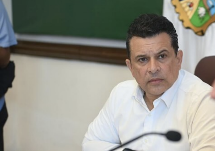 Lalo Gattás tiene tres días para comparecer ante el Congreso