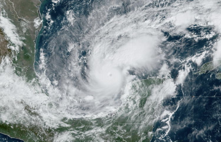 Prevén lluvias fuertes en Tamaulipas por Milton. Foto de X NHC