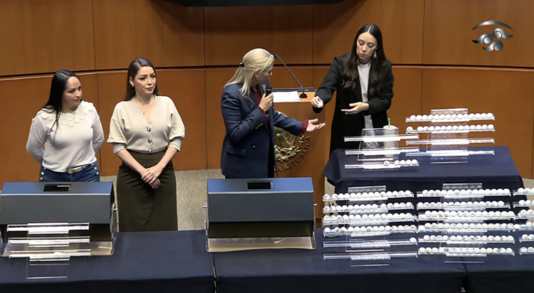 #EnVivo Comienza sesión del Senado para insaculación de aspirantes a jueces, magistrados y ministros. Foto tomada de video