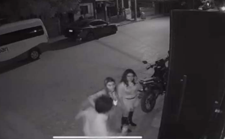 Solicitan apoyo para joven golpeada por su novio fiesta de Halloween en Ciudad Madero. Foto tomada de video